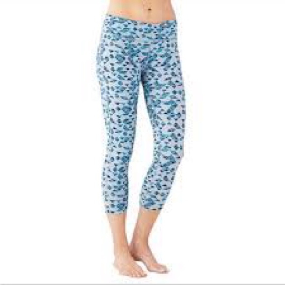Smartwool merino blend medium capri leggings…